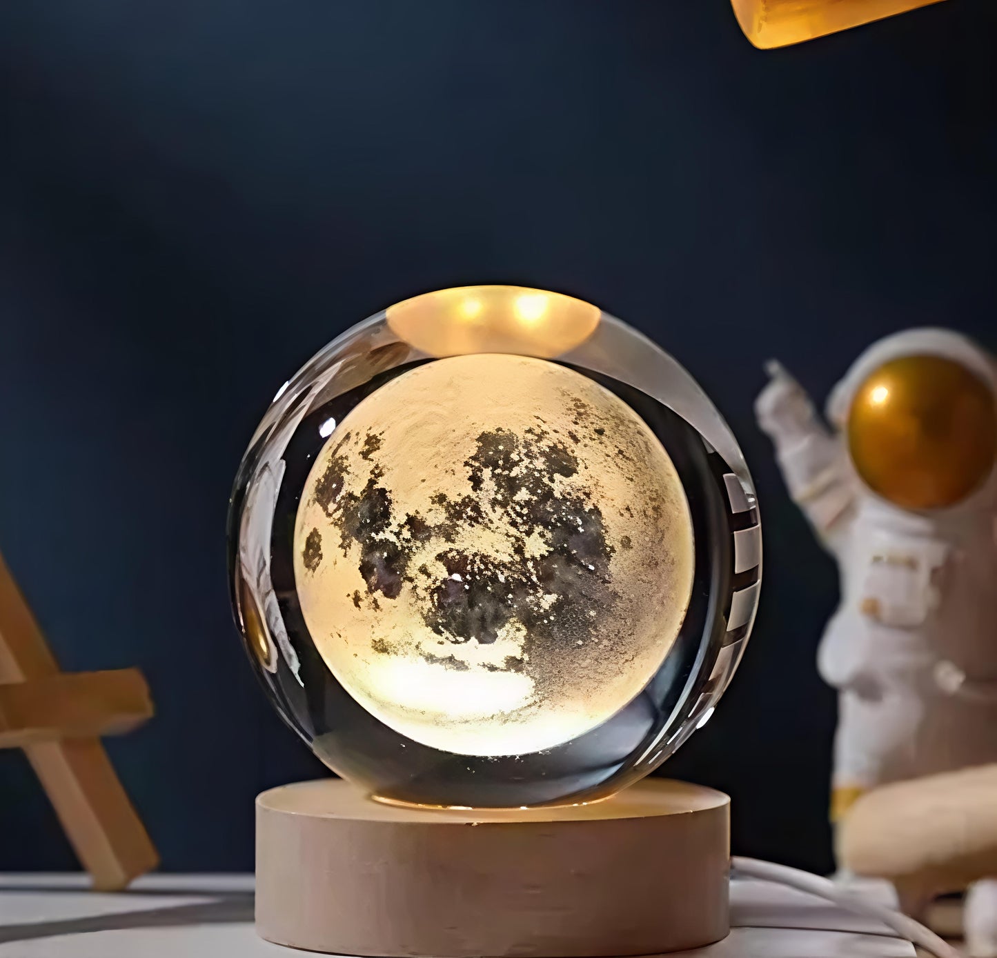 3D Moon Crystal Ball Lamp